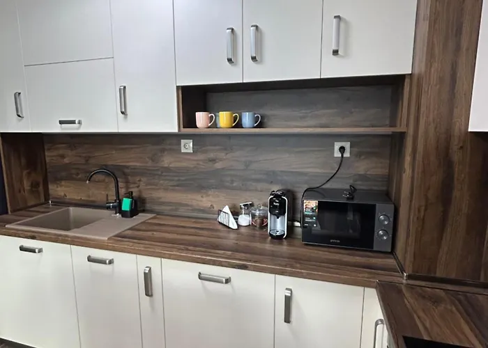 Stylish With Free Parking By Apartmax 아파트